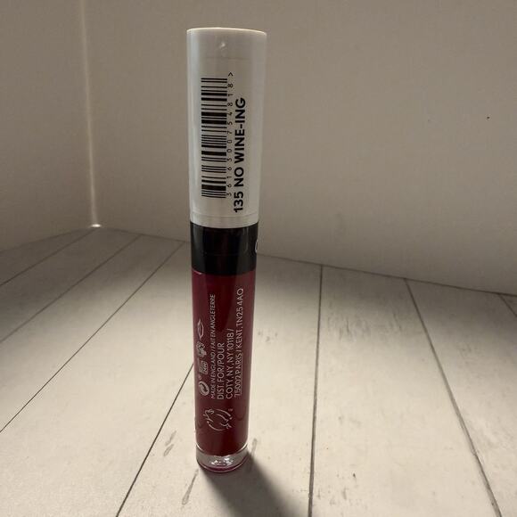 COVERGIRL Outlast UltiMatte Liquid Lipstick #135 No Wine-Ing Up To 24 Hrs - Picture 4 of 4